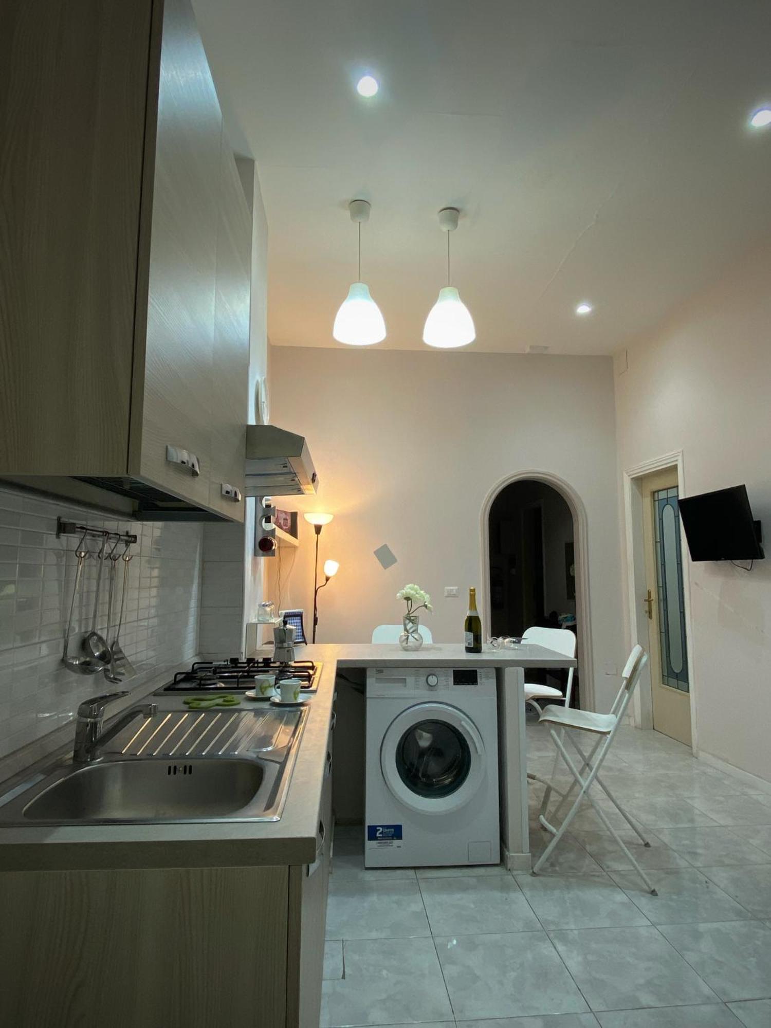 La Casa Al Centro " Vicino Al Centro Storico Di Napoli" Apartment Екстериор снимка