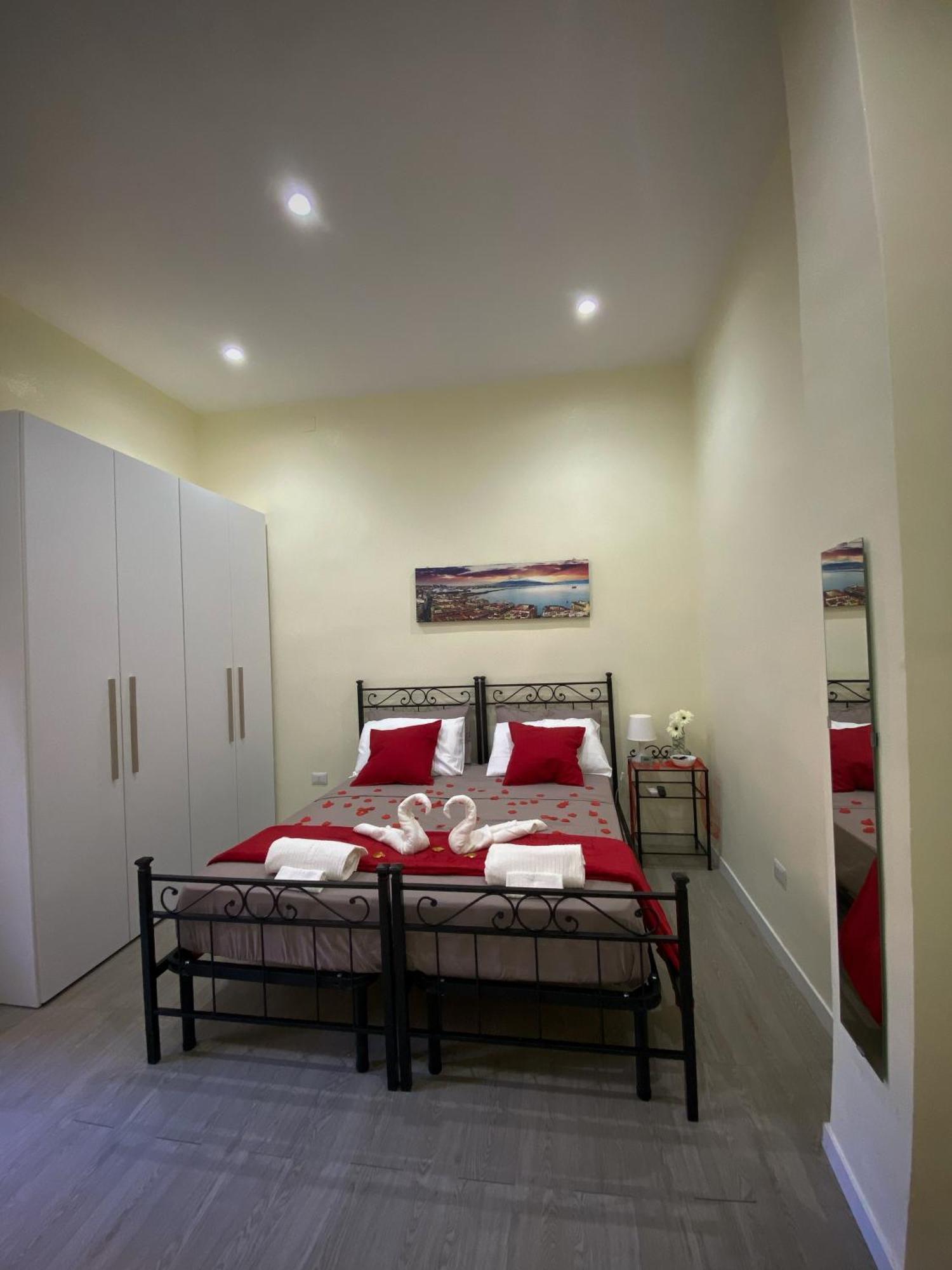 La Casa Al Centro " Vicino Al Centro Storico Di Napoli" Apartment Екстериор снимка