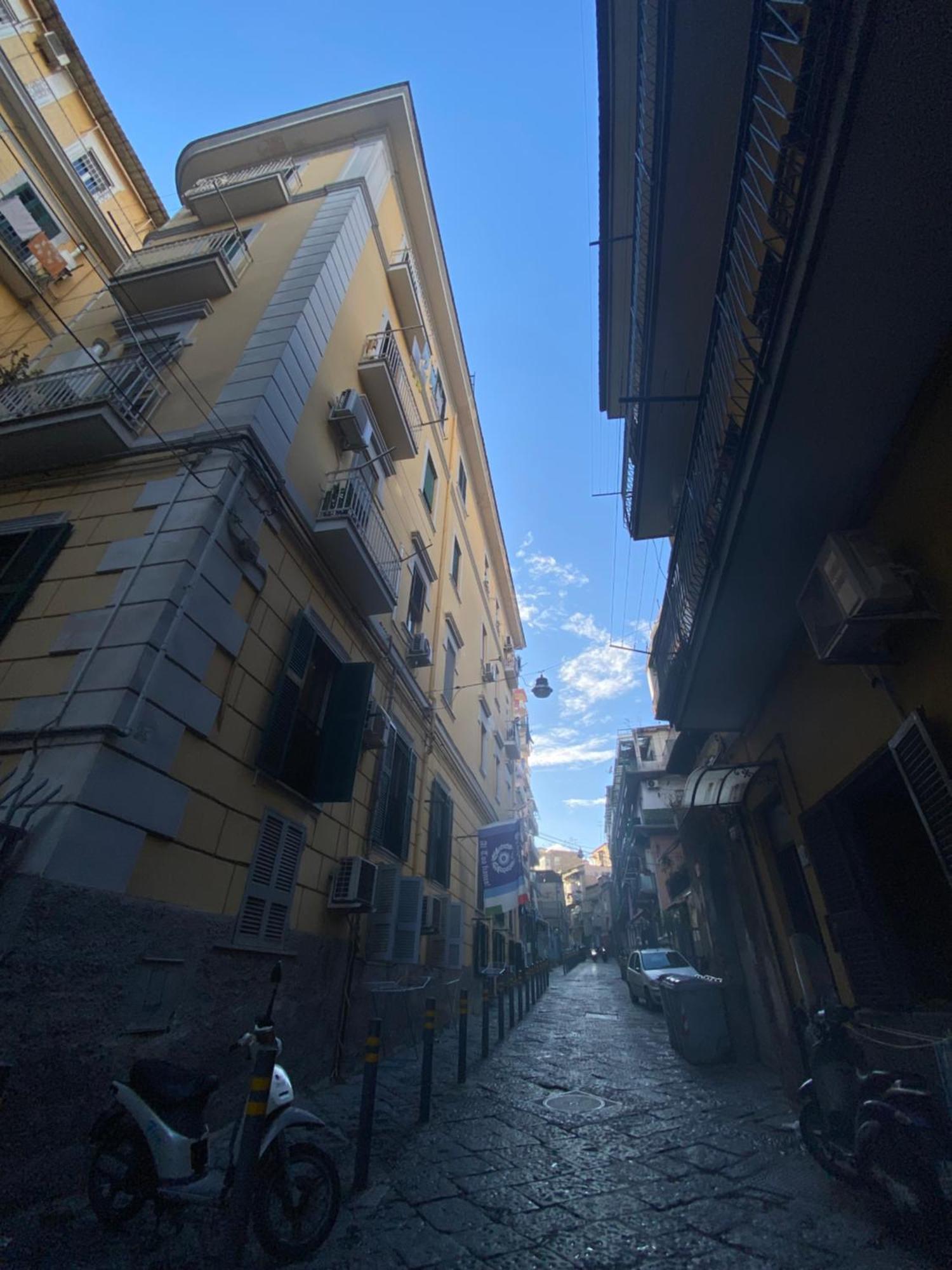 La Casa Al Centro " Vicino Al Centro Storico Di Napoli" Apartment Екстериор снимка